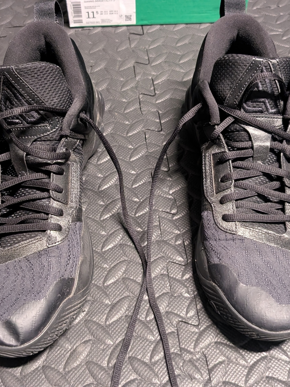 Nike Giannis Immortality 3 Triple Black Mens 11.5 DZ7533-001 W/ OG Box Used